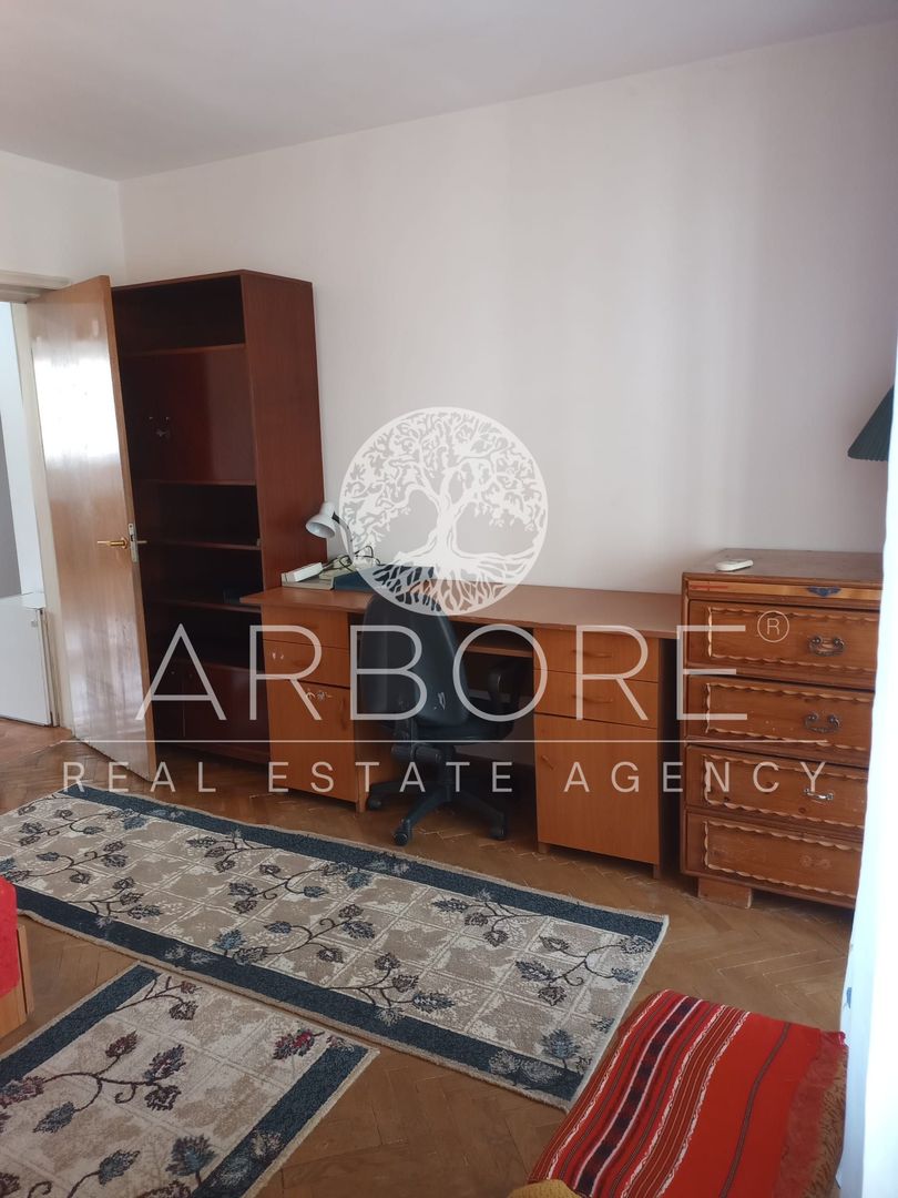 Inchiriere apatament 3 camere 2bai.zona Unirii, Rond Cosbuc,et.4din8 - Poză 7