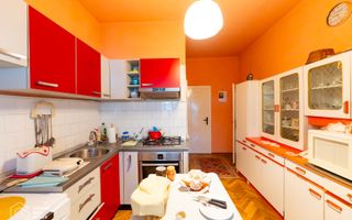 Vila multifunctionala langa Montessori House - Poză 10