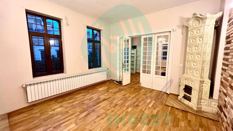 Vila eleganta renovata si consolidata | Parc Carol| Marasesti - Poză 2