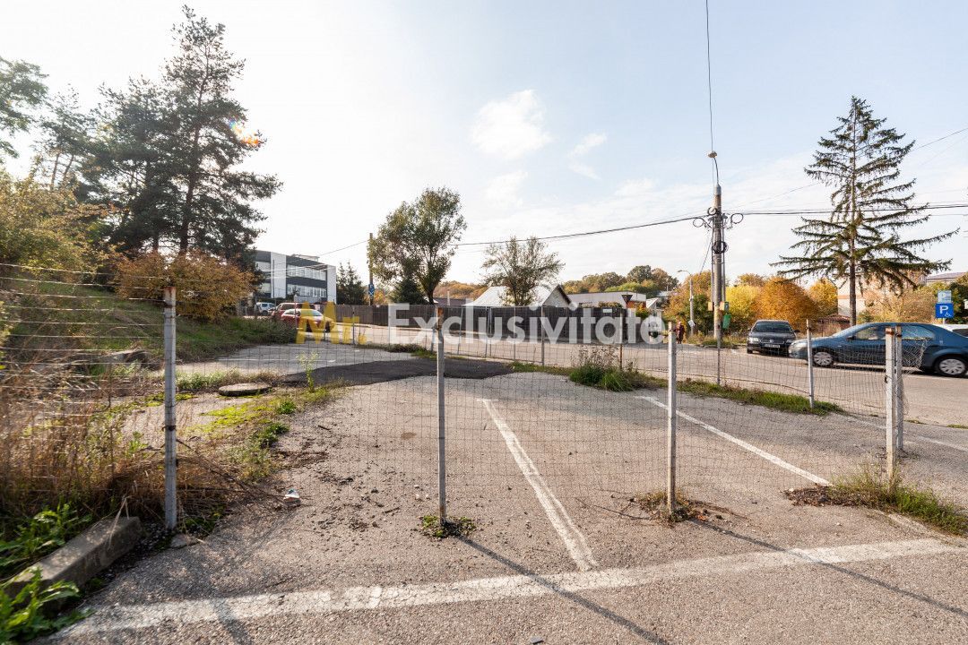 Teren stradal pe colț - Ideal afacere - front stradal mare - Poză 8