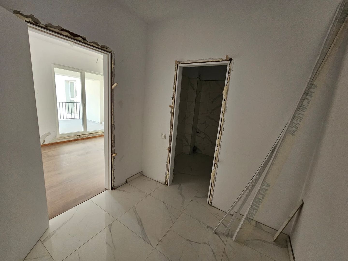 4 camere Gata de mutat -Loc de parcare bonus-Titan Pallady - Poză 12