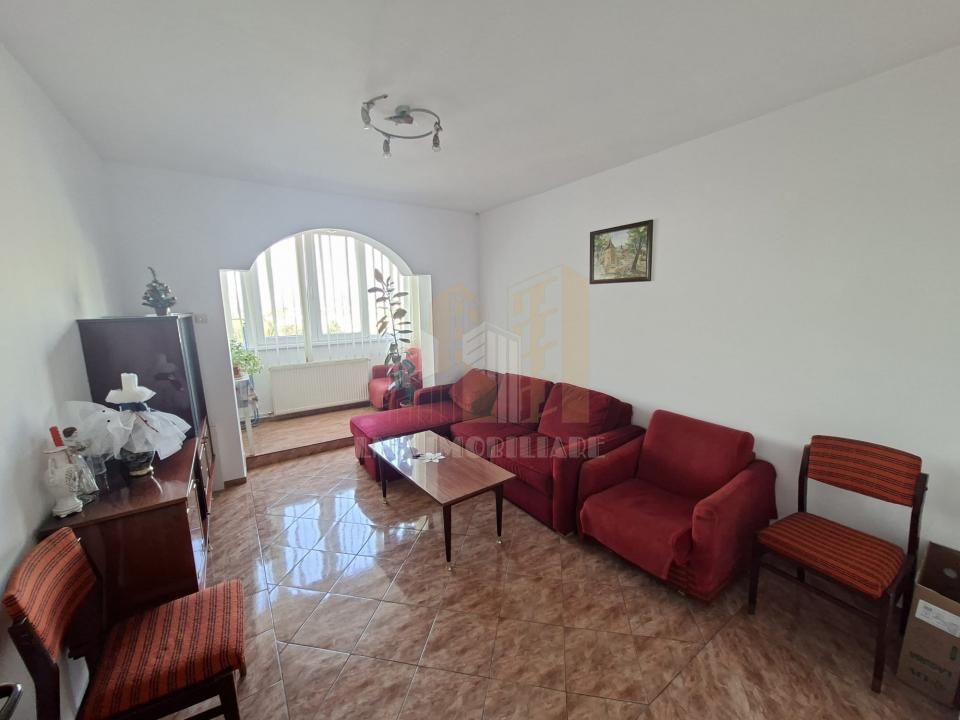 Apartament 3 camere semidecomandat Apolo Brasov - Poză 4