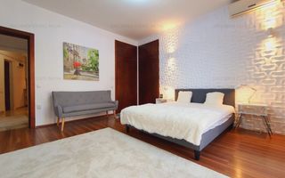 4 camere deosebit, renovat, 3 balcoane, bloc reconsolidat, Universitate Balcescu - Poză 13