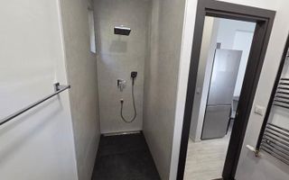 Apartament cu 2 camere renovat la casa | Curte | Central - Poză 8