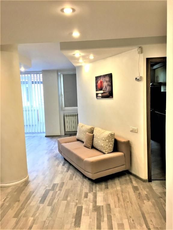 Apartament cu 3 camere zona ONIX, mobilat și utilat complet, 700 euro/luna - Poză 8