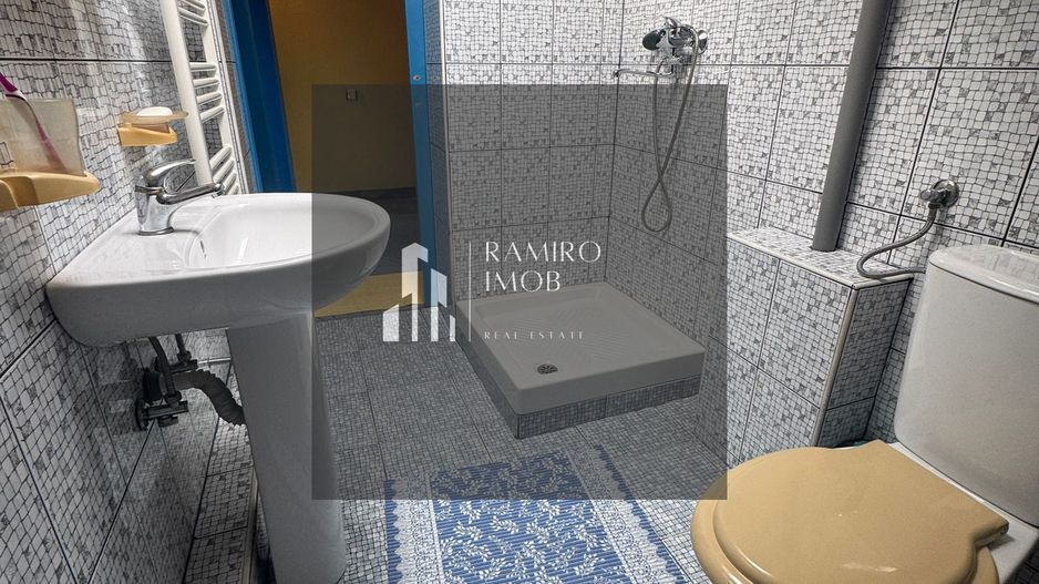 Casa de închiriat 7 camere Sector 4, ideal pentru clinica, gradinita - Poză 38