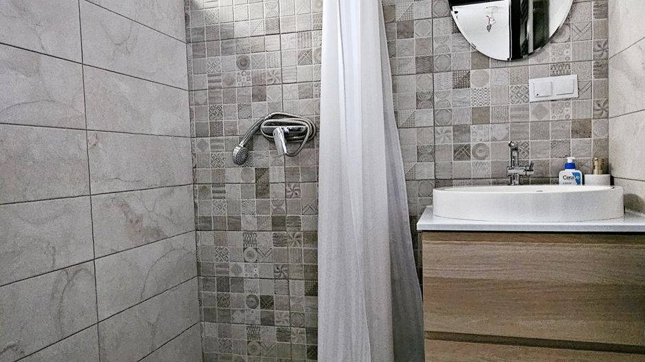 Casă P+E modernă, complet utilată – Brașov, zonă rezidențială liniștită - Poză 18