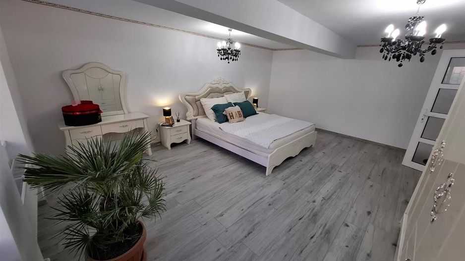 Balcescu 3 camere la casa - Poză 15