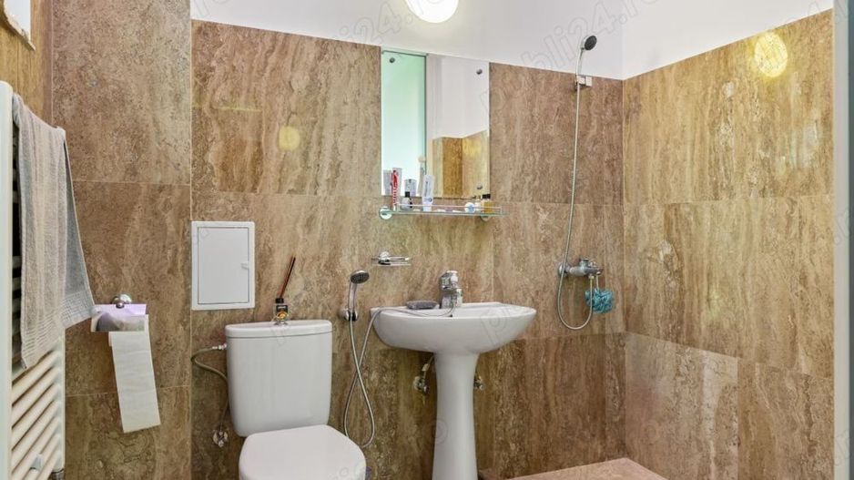 BRASADAS vinde Studio Lux Etaj 9/9 40mp Piata Romana. - Poză 7