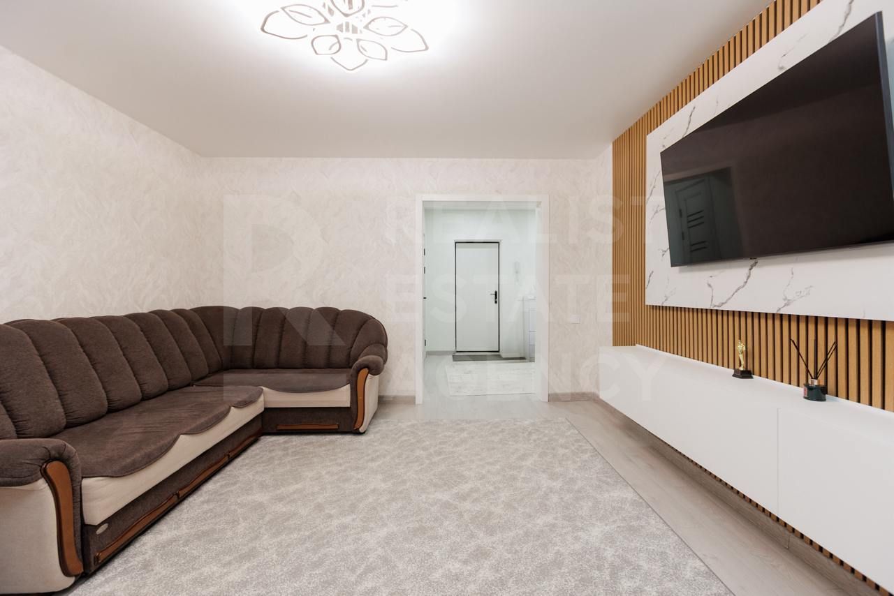 Vânzare, apartament, 3 Camere, Strada Vissarion Belinski, Buiucani - Poză 1