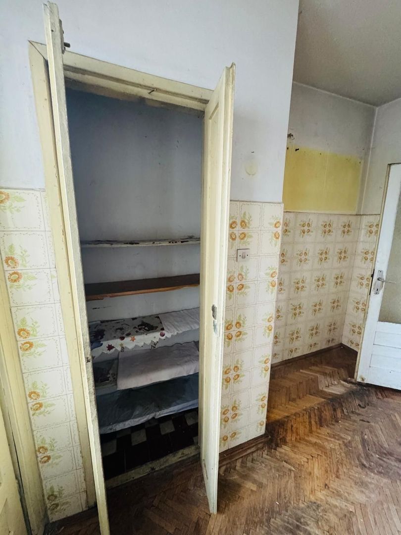 De vanzare Apartament 3 camere, Central, Piata Mica, et 3/4, Arad - Poză 7