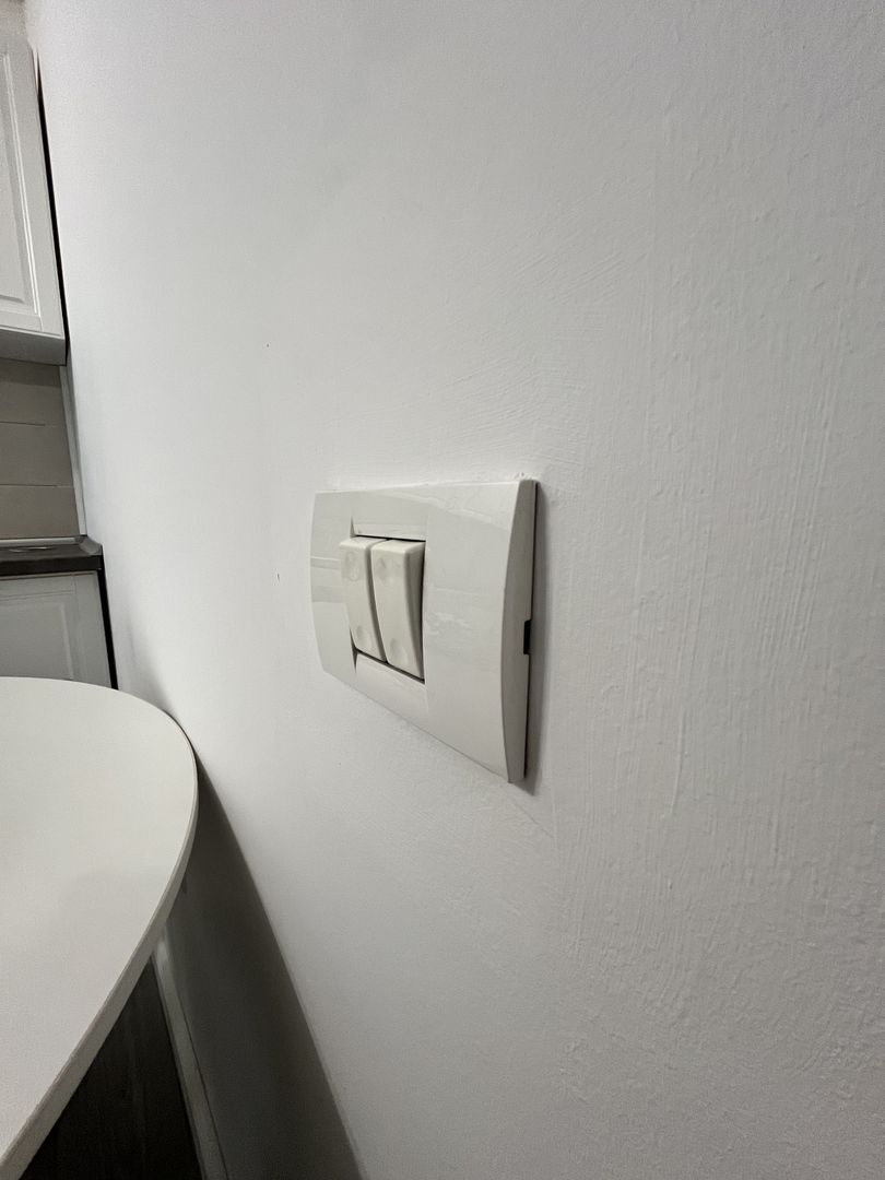 Studio bine compartimentat, parcare, complet mobilat, renovat, mutare imediata - Poză 14