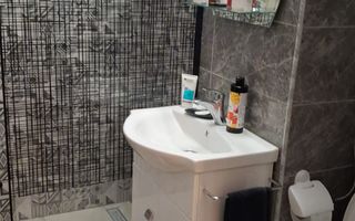 Garsoniera renovata modern - zona Far - Ocazie - Poză 9