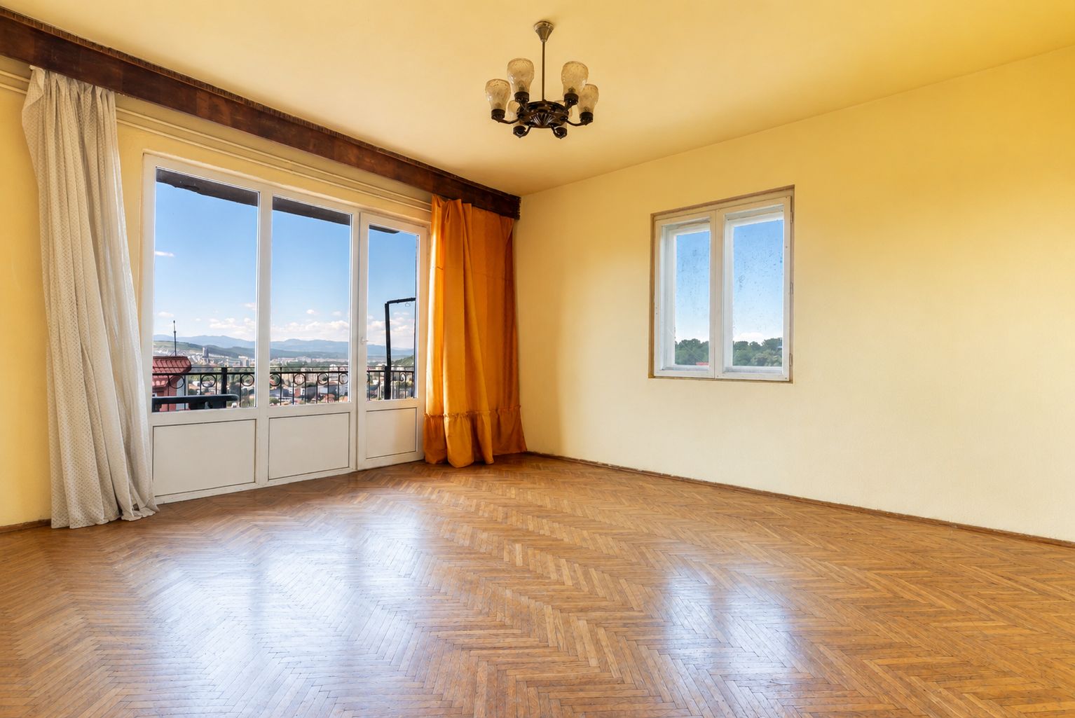 Apartament 5 camere,comision 0%,  Gruia - Poză 1