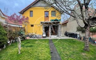 Casa de vânzare cu 7 camere in zona Nufarul, Oradea - Poză 1