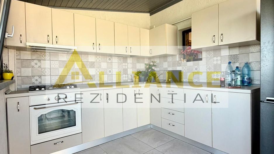 EXCLUSIVITATE | Apartament 2 camere + terasă + parcare – Sector 4 - Poză 7