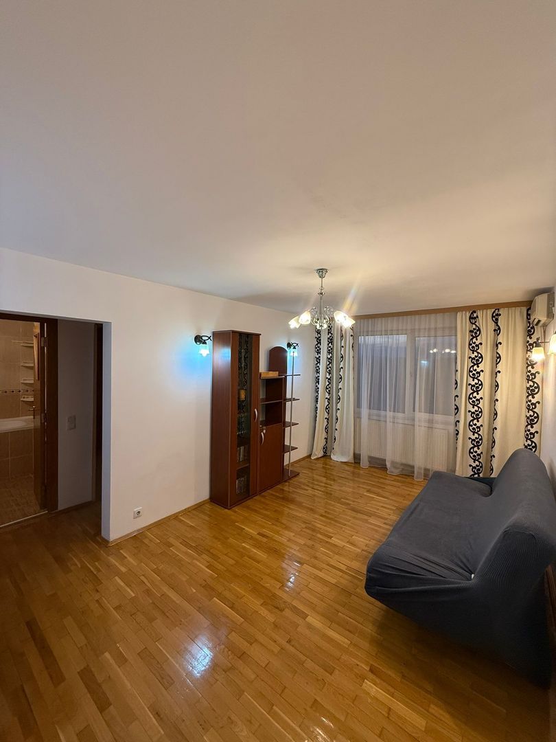 AP. 3 CAMERE APARATORII PATRIEI, CENTRALA, LOC PARCARE, METROU 11 MIN - Poză 4