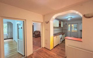 Apartament spațios cu 4 camere Crangasi - Poză 14