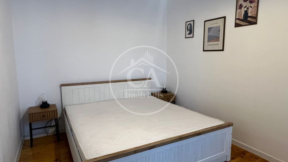 Apartament de închiriat cu 3 camere în zona ultracentrală, Oradea - Poză 2