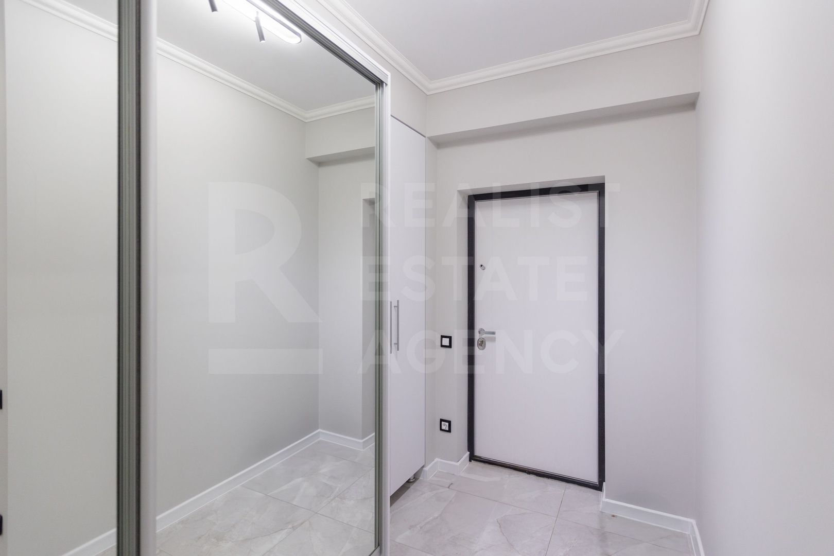Chirie, apartament 2 camere, str.  Nicolae Costin, Buiucani - Poză 12
