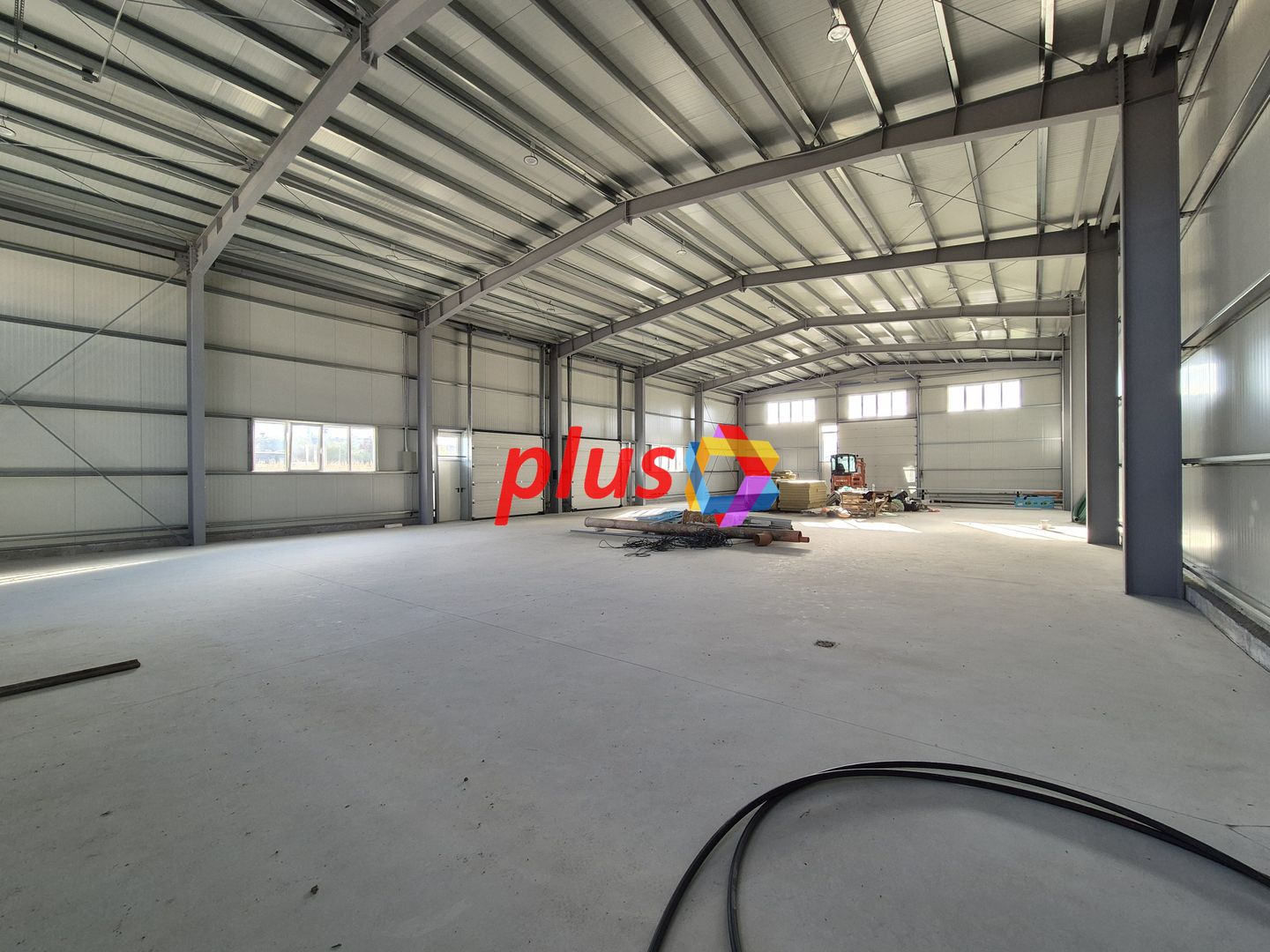 Hala de inchiriat Brașov - 597 mp plus-imo.ro - Poză 3