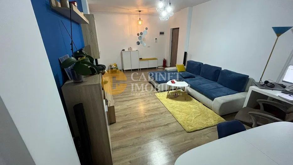 Cug 2 Camere Decomandat Etaj 4 .60 mp - Poză 3