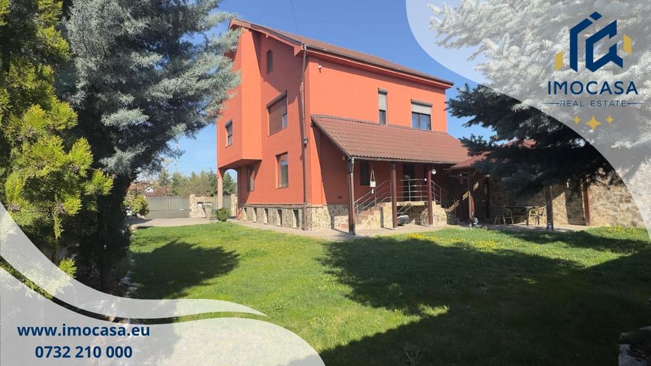 De vanzare Vila Premium D+P+E+M Gradiste Arad Teren 547mp, garaj curte - Poză 1