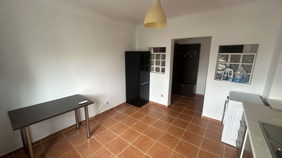 Apartament 2 camere de vanzare Lujerului - Poză 2
