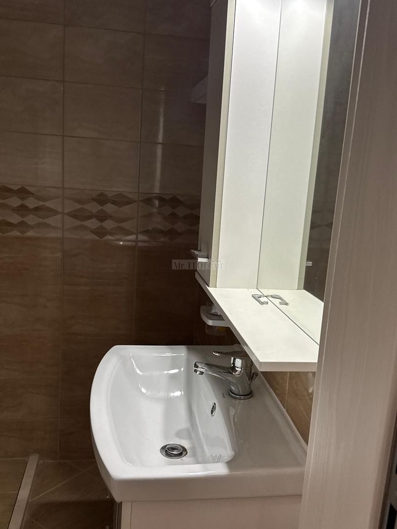 Ofer spre închiriere 1/2 duplex – Giroc, zona fostei unități militare - Poză 3