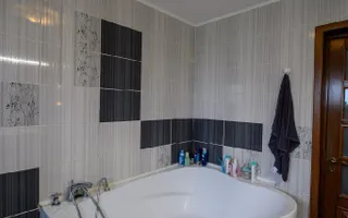 Vilă 5 camere 240 mp, mobilata,teren 806 mp – Platou Galata, Iași - Poză 12