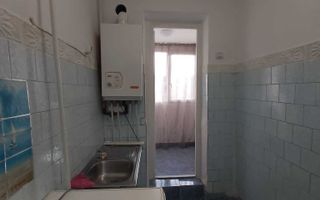 Apartament de vanzare, 2 camere, balcon inchis, 45 mp utili, Sebes - Poză 5