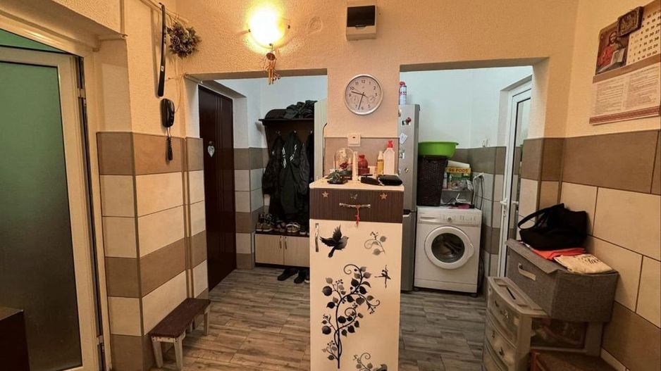 Apartament 2 camere de vânzare – Micro 21, etaj 4/4 - Poză 5