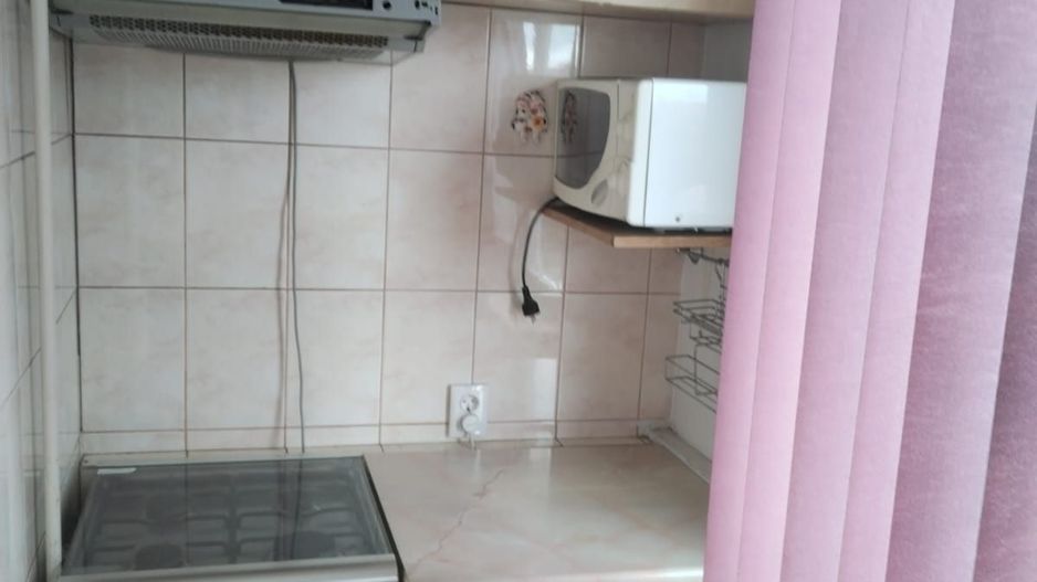 Soarelui | 3 Camere | Decomandat | Centrala proprie | Mobilat si Utilat - Poză 9