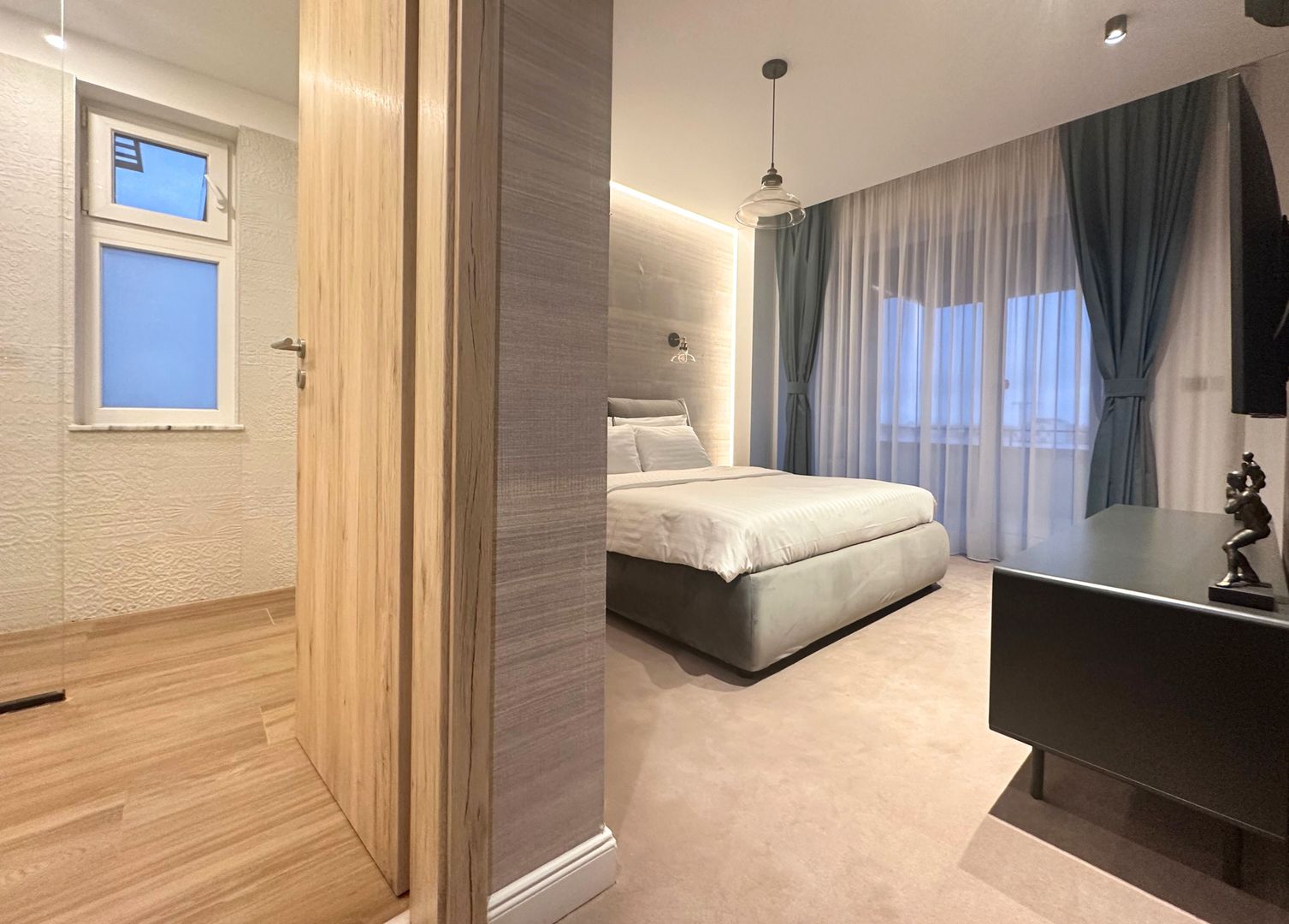 Penthouse de LUX 4 camere cu terasă spectaculoasă de 122 mp + jacuzzi - Poză 18