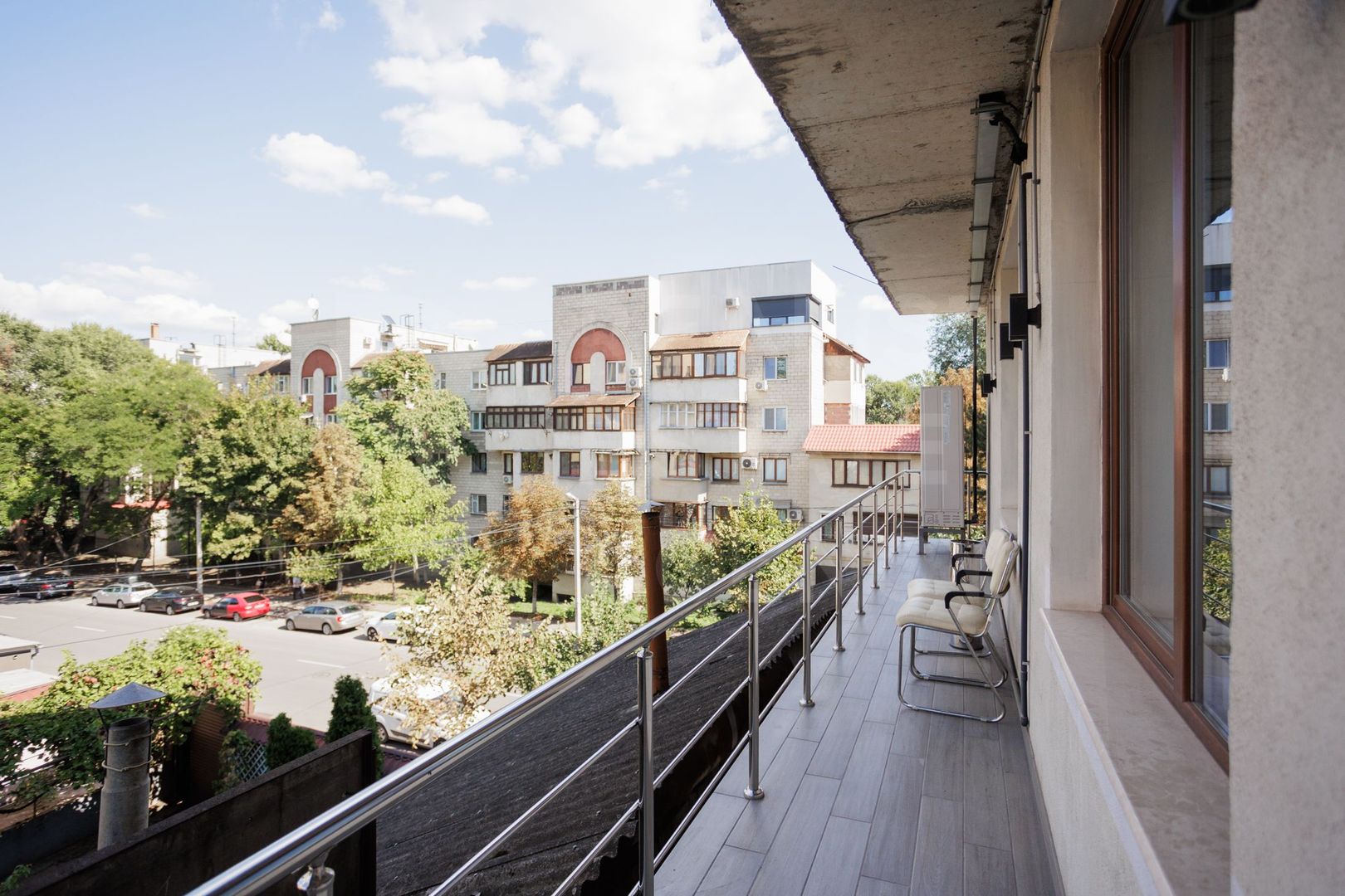 Se oferă oficiu sper chirie 270 mp, str. Petru Rareș, Centru - Poză 47