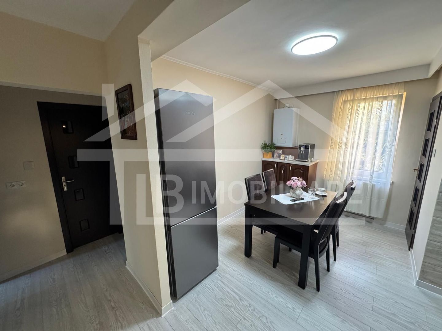 Apartament cu 3 camere,  modern, decomandat, 67mp, zona DImitrie Cantemir - Poză 11