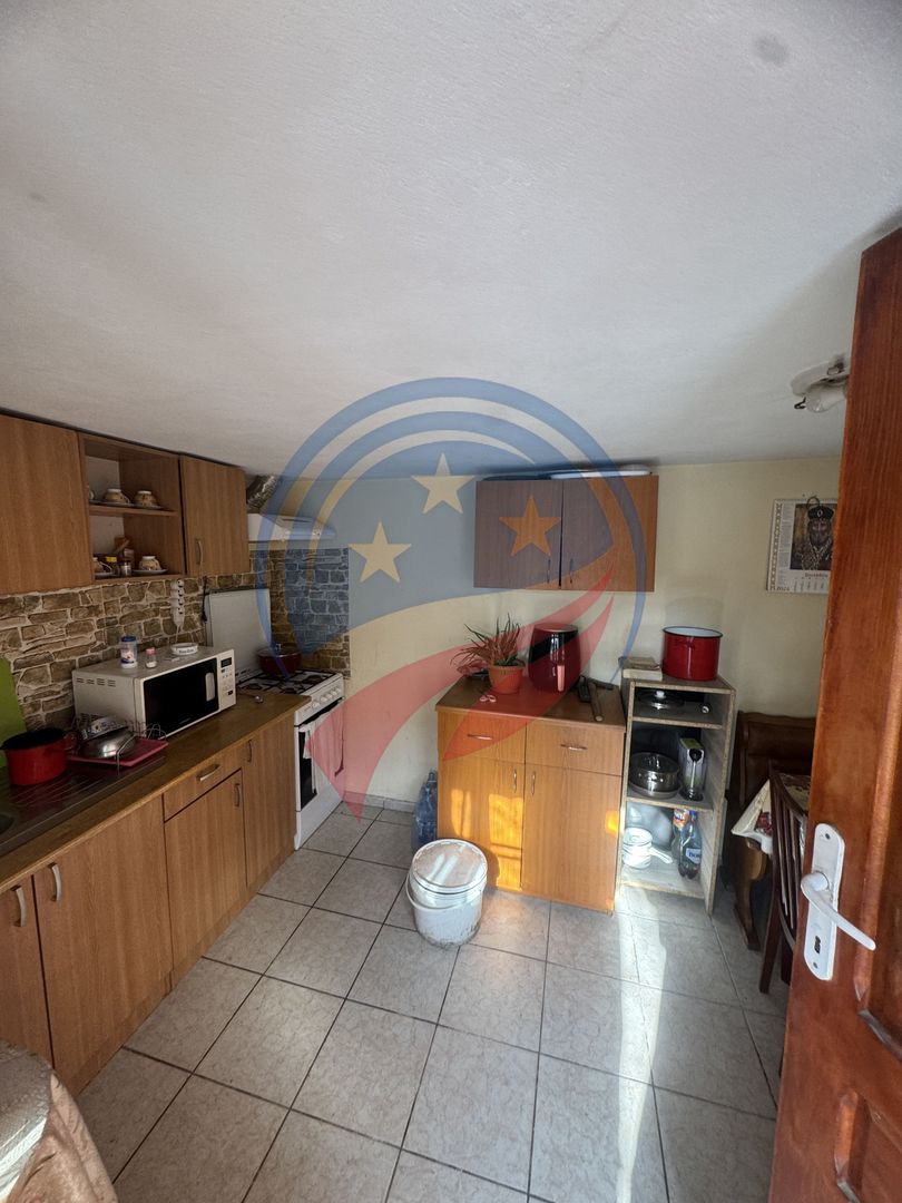 Casă primitoare, excelent poziționată, ideală pentru o familie! - Poză 7