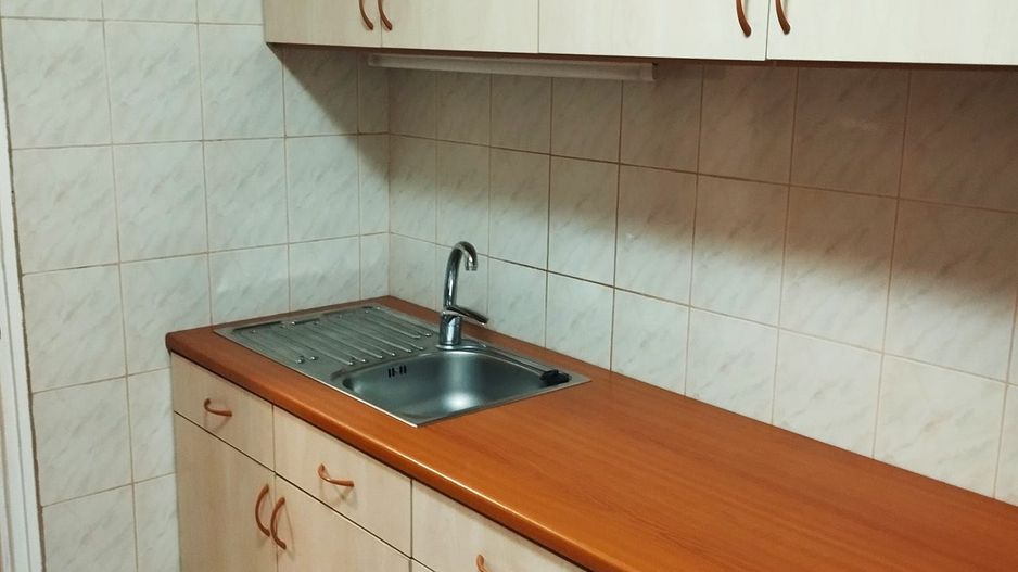 3 camere Brancoveanu - Secuilor - 2 gr. sanit., bloc 1986,loc parcare! - Poză 14