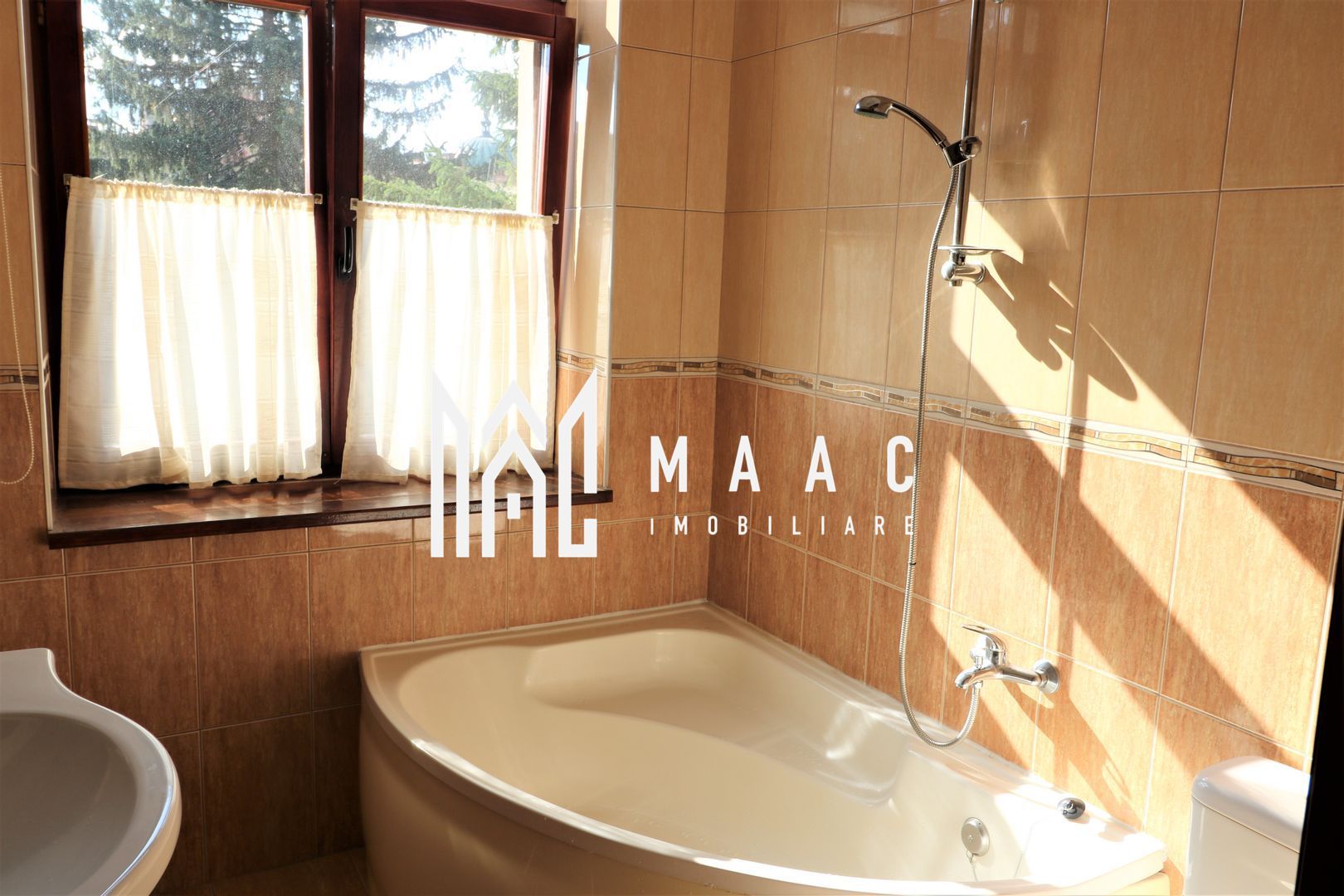 Apartament 2 camere |  82 mp utili | pietonala N. Balcescu - Poză 6