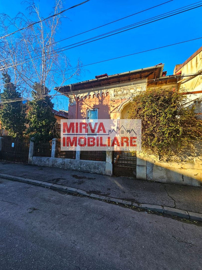 Casă cu arhitectură interbelică, 5 camere, teren 409 mp – Central - Poză 7