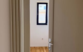 Vilă chalet modern cu perete panoramic de sticlă - Livezeni, Mureș - Poză 10