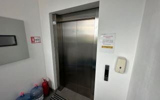 Clădire de inchiriat clinica / birouri - Poză 15