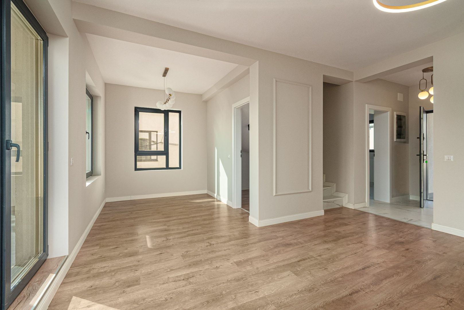 Complex case finalizate str Tiparnitei Sos Giurgiului Dedeman Sector 5 - Poză 9