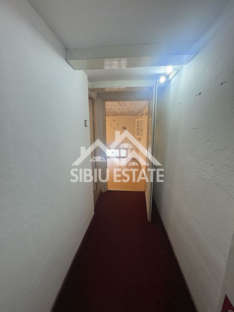 Spatiu comercial 50 mp | Intrare din strada | Central - Poză 8