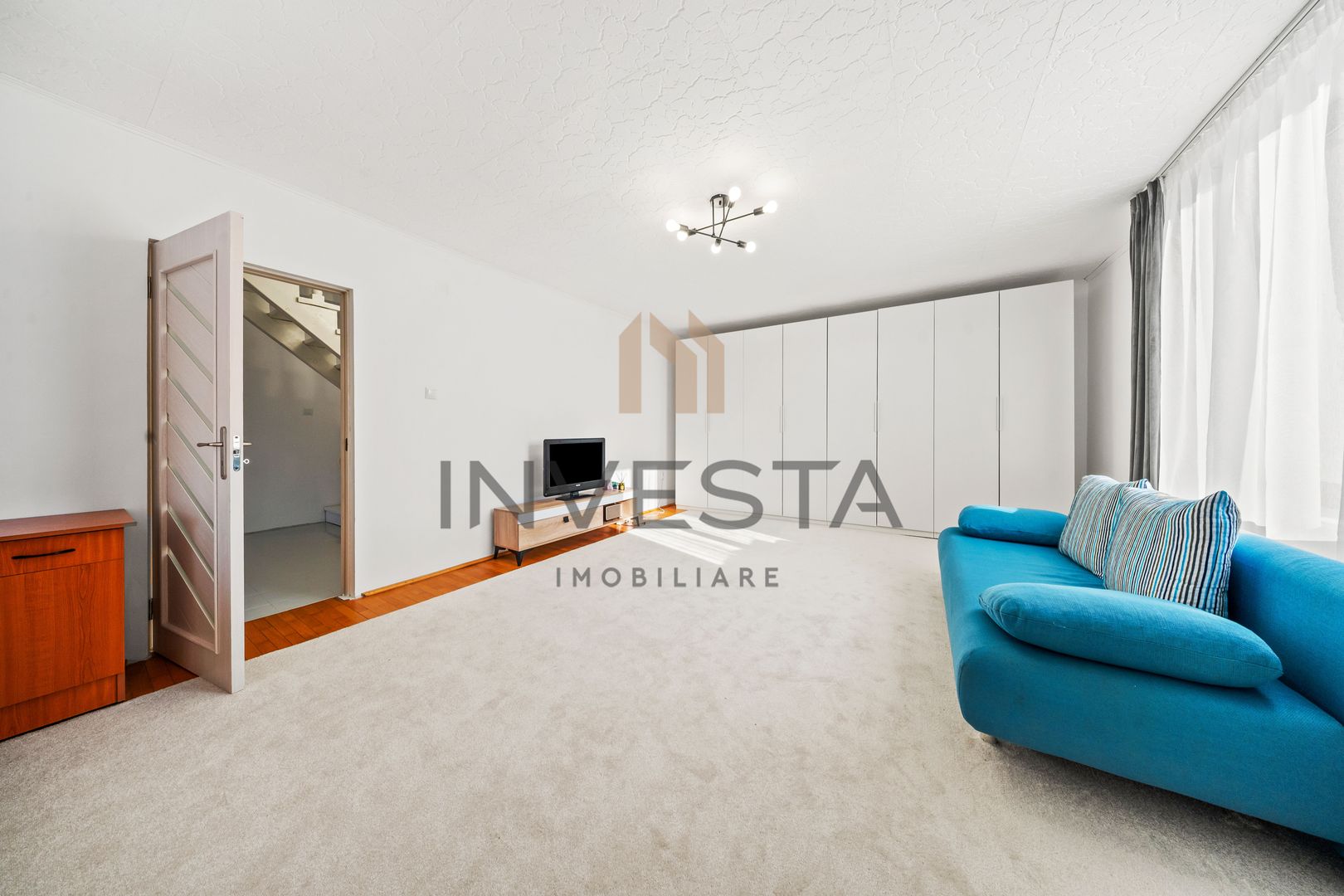 Casa individuala spatioasa cu 4 dormitoare, Colonia Sopor - Poză 3