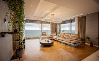 PENTHOUSE UNIC in mijlocul orasului Constanta - Poză 1