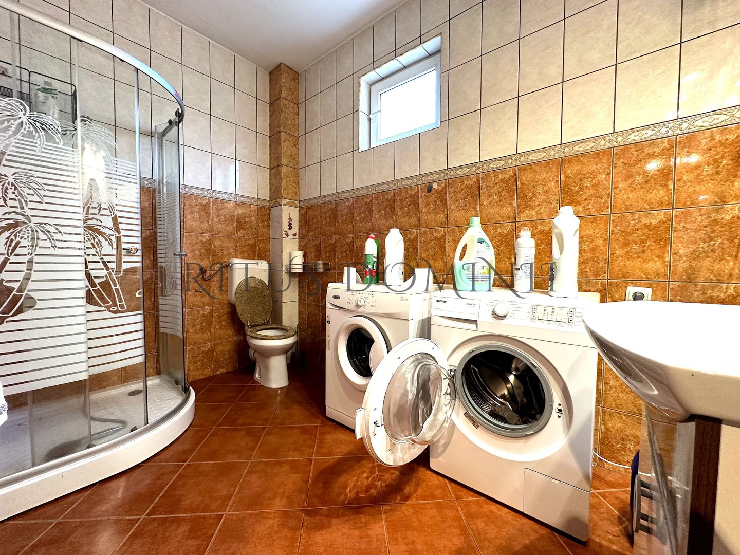 Vila Superba cu 6 Camere, Amenajata Echipe Muncitori, Oncea, 200mp - Poză 10