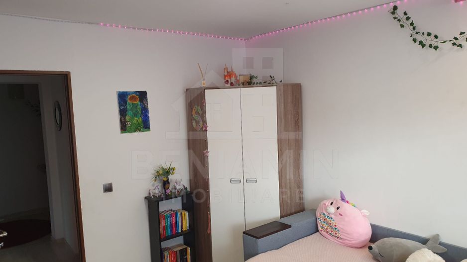 Apartament 4 camere etaj 1 Cartier Noua 99mp doua parcari - Poză 5