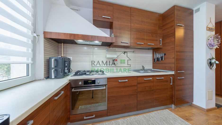 Apartament 2 camere, decomandat, renovat integral, 3/4, Astra– Planete - Poză 5