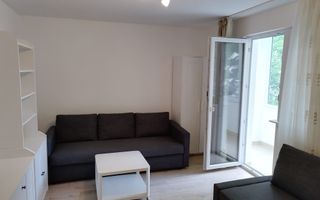 Apartament cu 3 camere decomandate, renovat complet, zona Piața Flora. - Poză 1